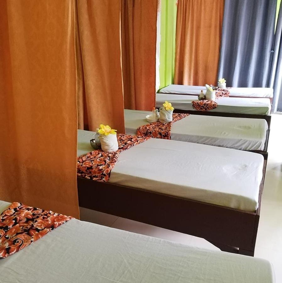 Joyful Guest House Эль-Нидо Экстерьер фото